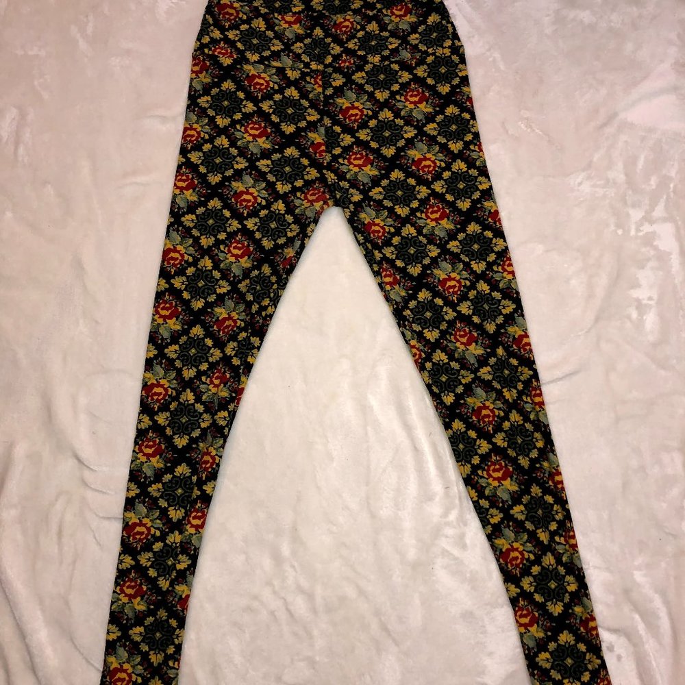 Patterned Leggings